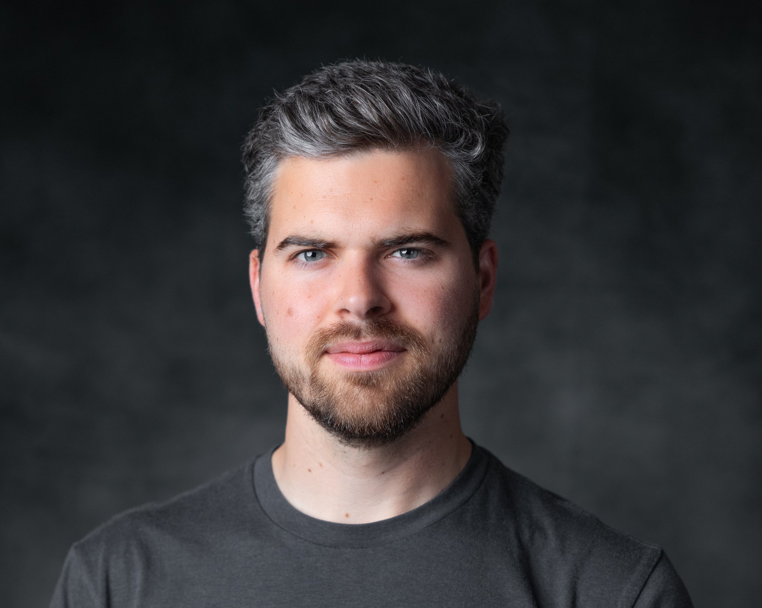 Dakota Headshot.jpg