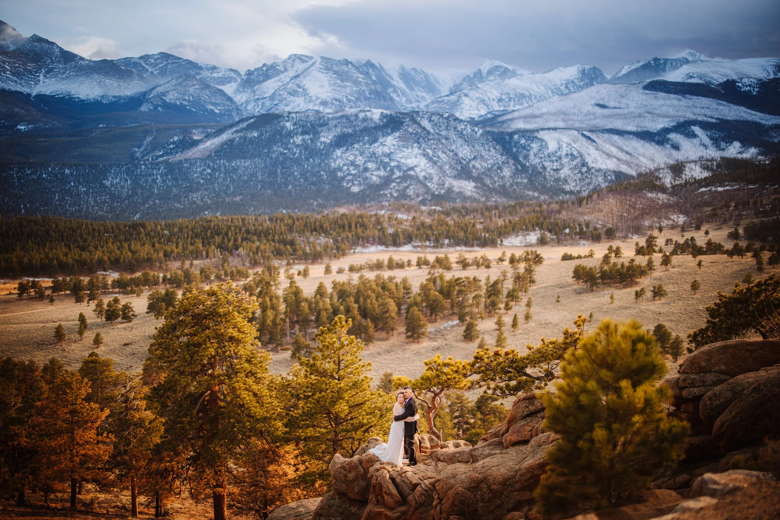 Chelsea + Jon’s Rocky Mountain National Park Elopement 