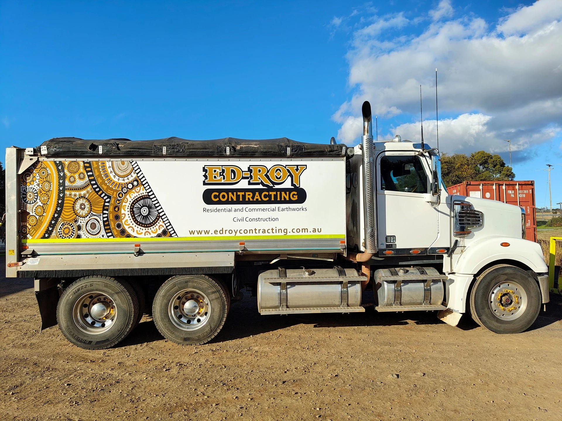 Stikki Customs is proud to showcase the graphics printed for Ed-Roy Contracting in time for NAIDOC Week earlier this year. The large indigenous artwork honours some of the heritage behind Ed-Roy Contracting. Stikki Customs is thrilled to help another