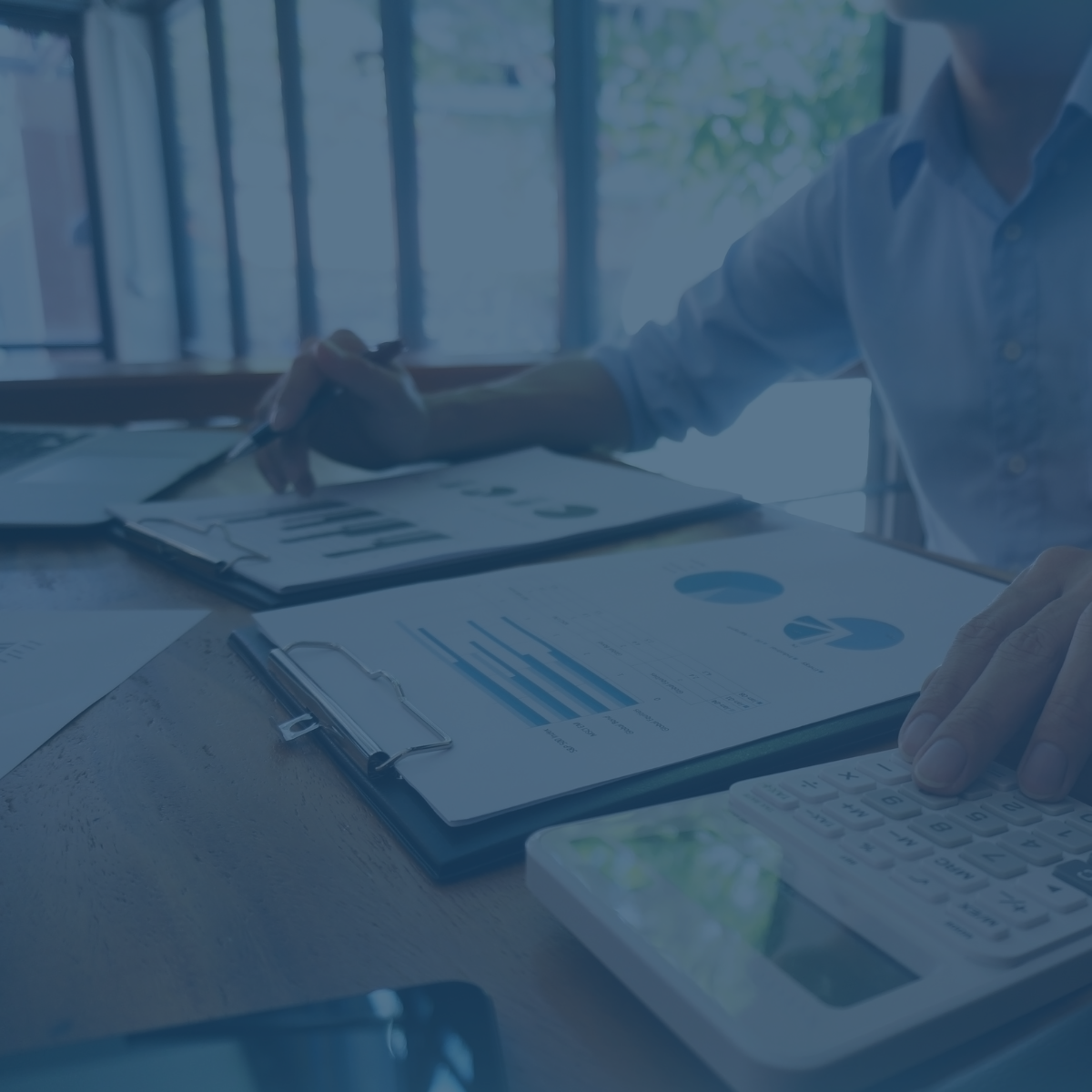 DISTRIBUTE CERTIFIED DOOR HARDWARE, WITHOUT STRESS