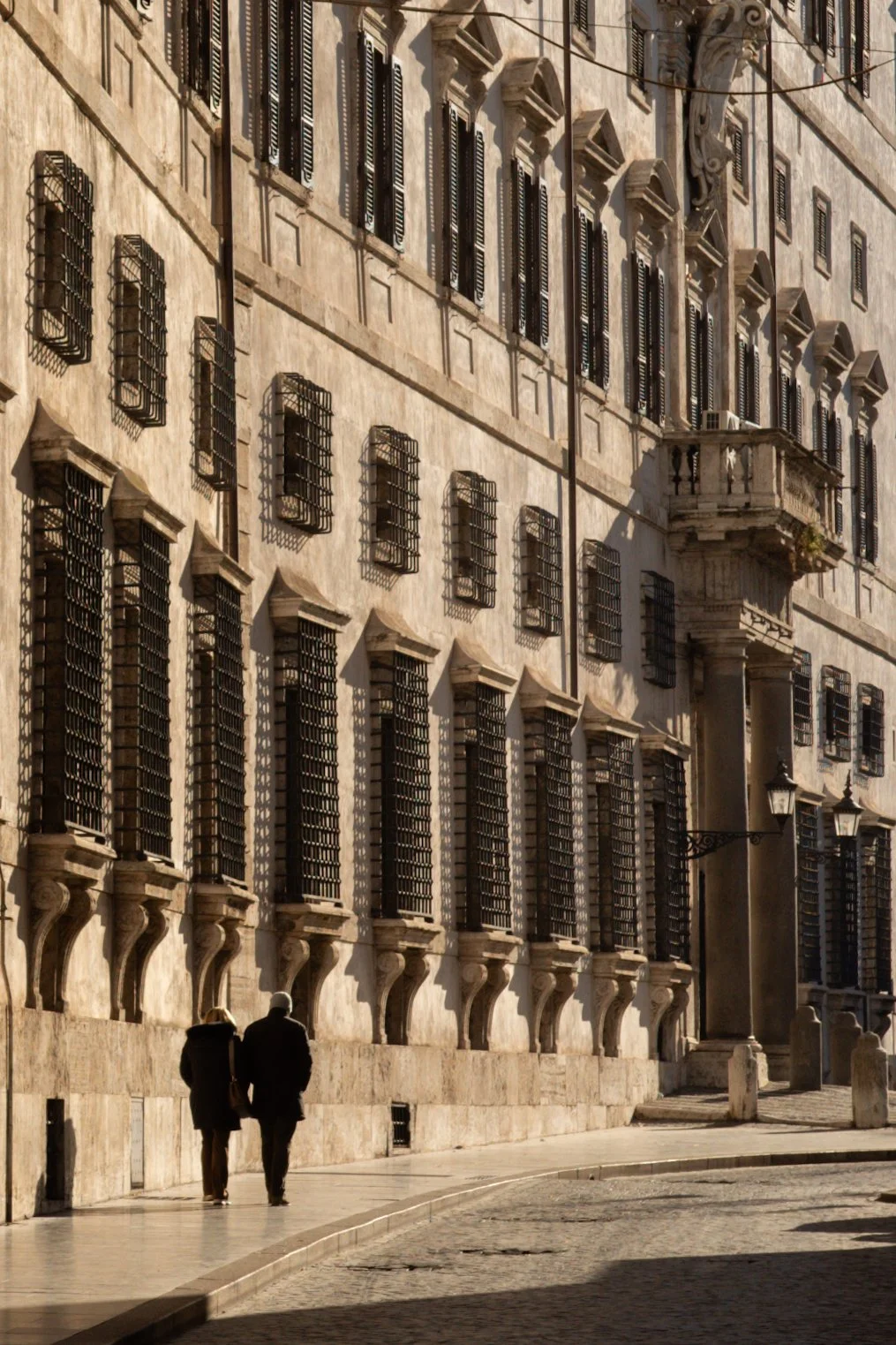 Silhouette Photography Couple Palazzo Borghese Rome Italy

