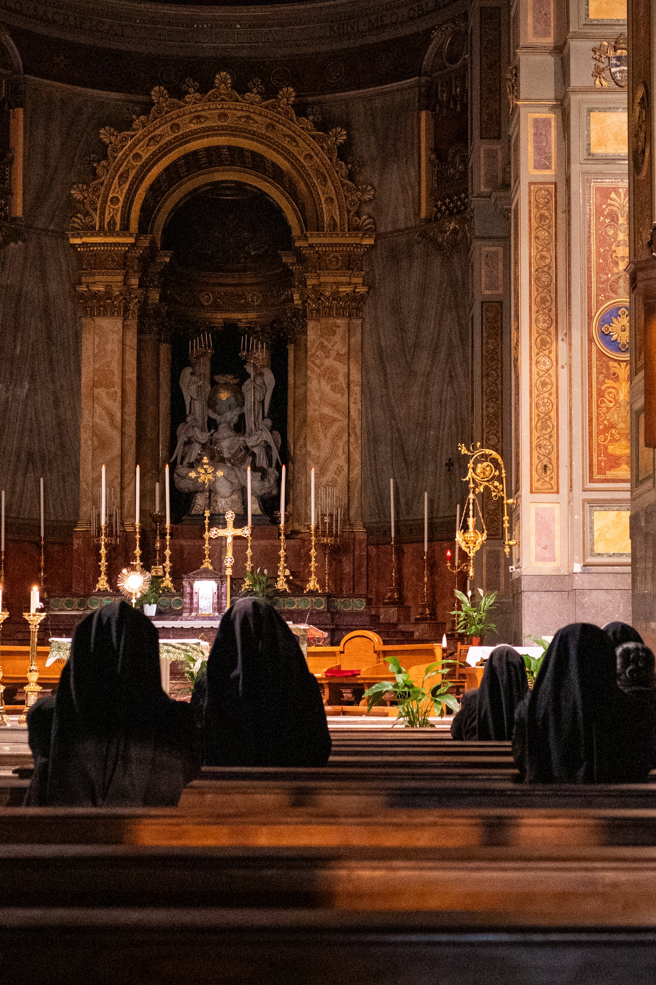 Church Interior San Crisogono Rome Italy
