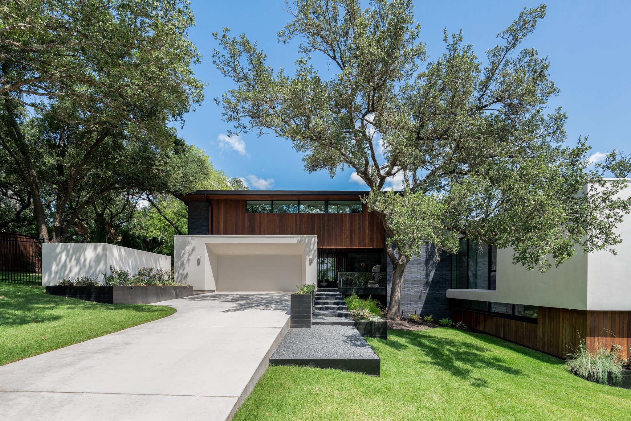800 rock creek-1.jpg