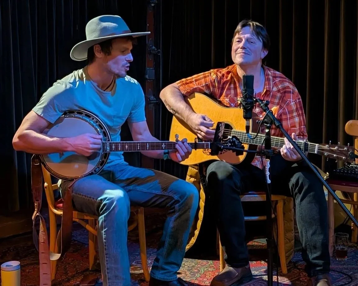 Front Porch Swingers at Pfriem
