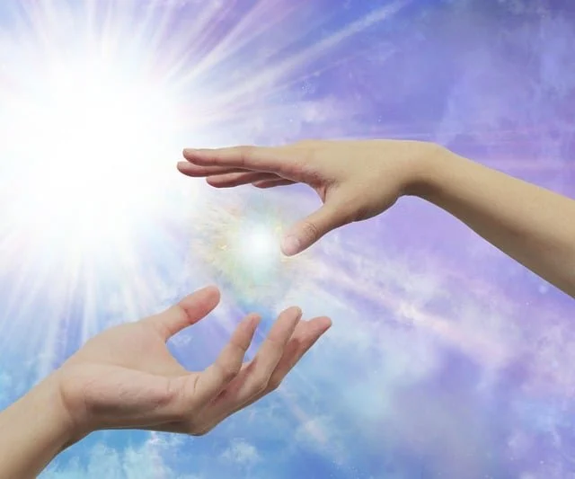 Hybrid Reiki Share August