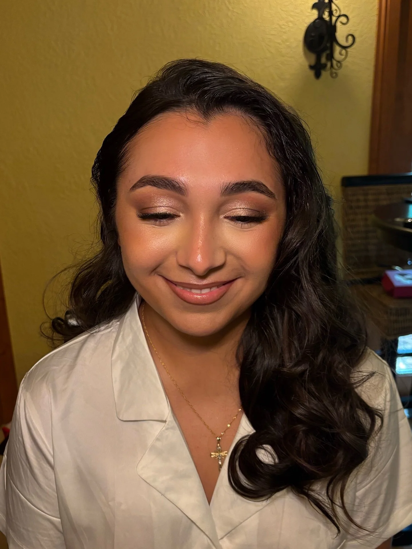 Susie&rsquo;s WEDDING GLAM! I traveled to Houston, TX to service her wedding as her makeup artist, hairstylist AND part of her bridal party 💍🥂 Such an honour to be a small part of your day &amp; see you and Ricky marry each other 🥹💞 To the stars 