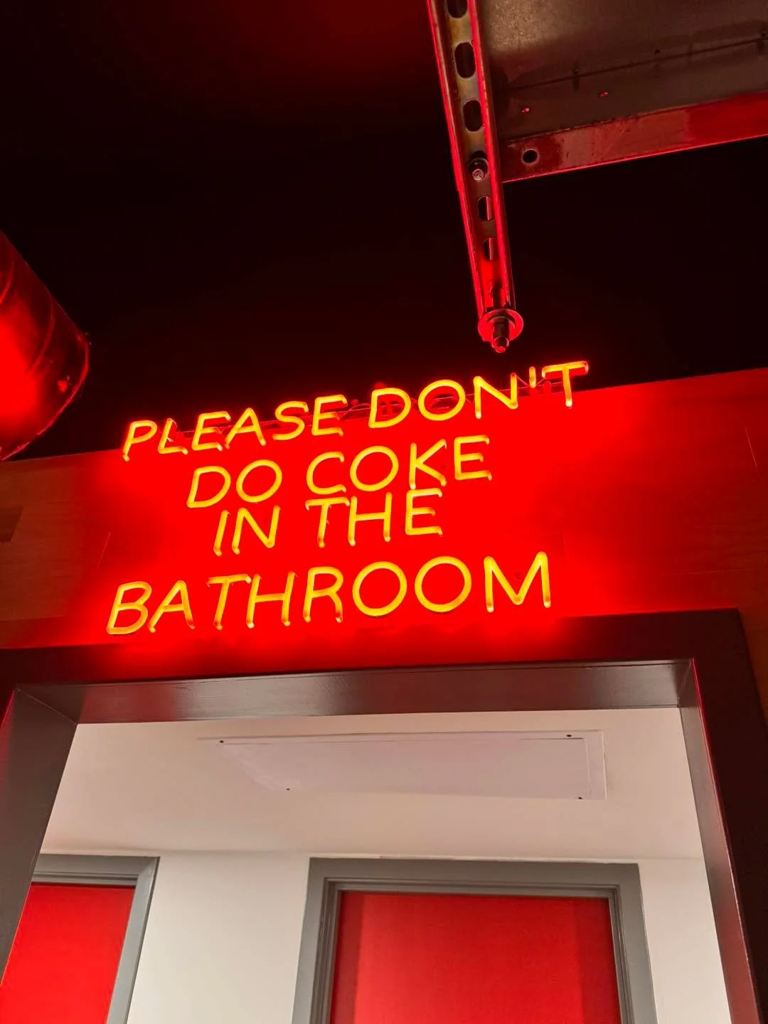 Happy first day of November! This month, I'm really taking the time to reflect on the positives in life. I feel like this time of year can be really hard for a lot of people, especially as the holidays get closer, and I am hopeful that if I share som