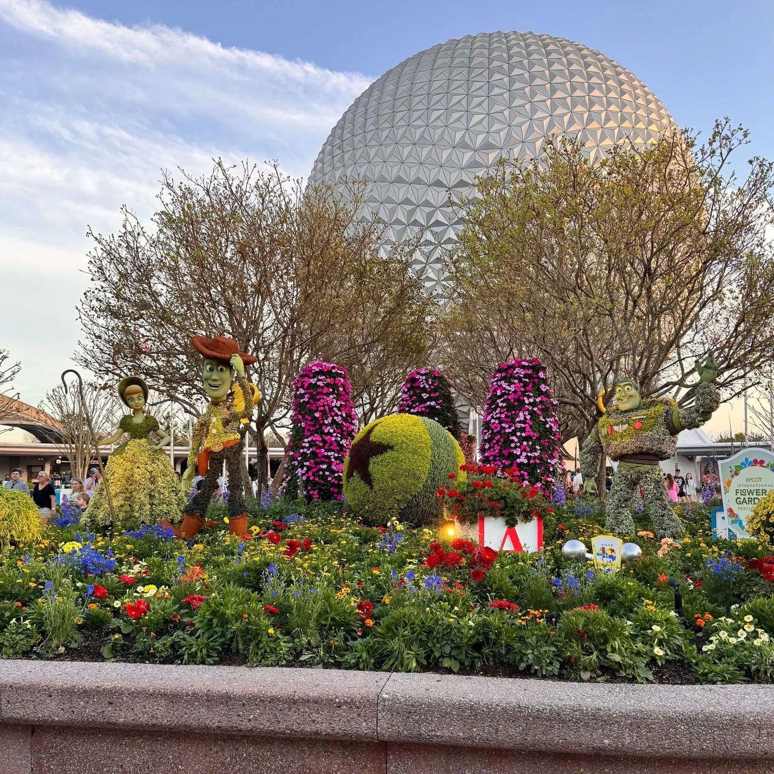 I just got back from Walt Disney World and I need to talk about Epcot's Flower and Garden Festival because I think it is one of the most underrated times to visit. Running through June 1st and included with regular park admission, this festival bring