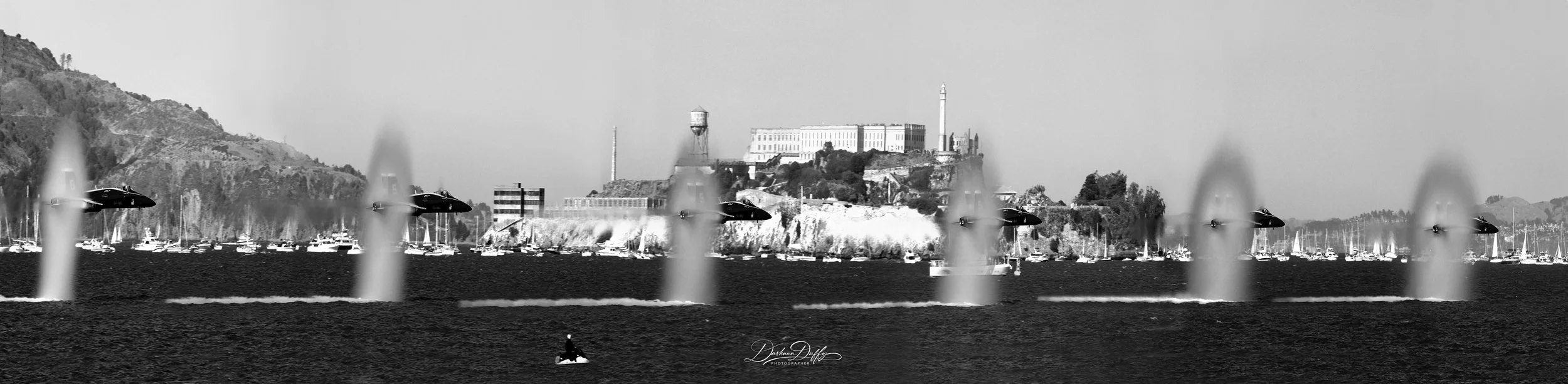 Panorama Blue Angles flyby