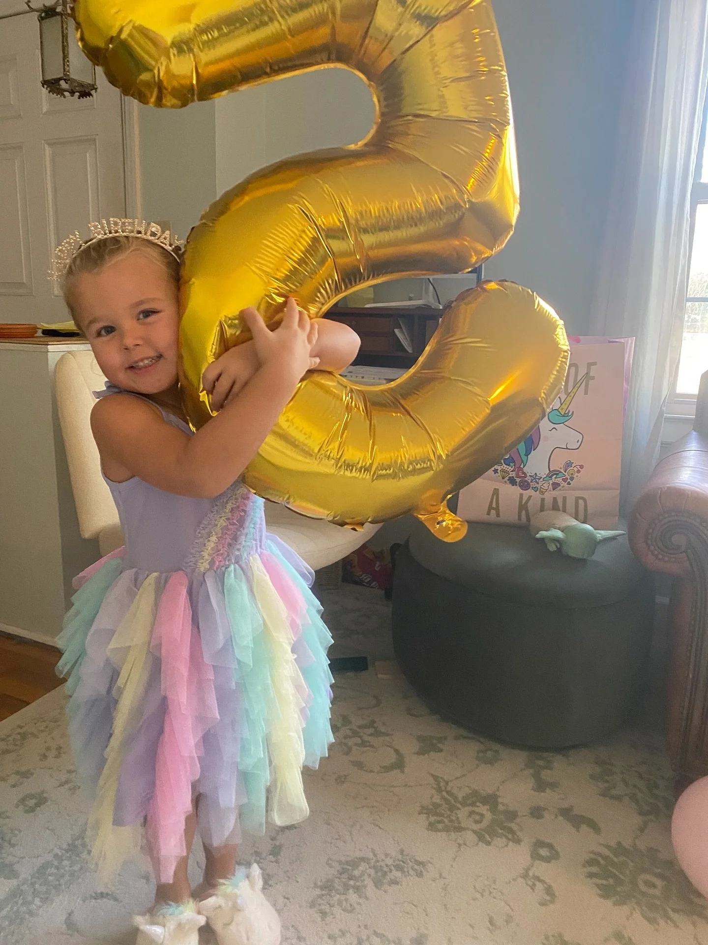 🤍 5 YEARS OLD 🤍
Hard to believe our "baby" is 5 - you are our whole heart, Millie Breeze❣️ #unicornbday