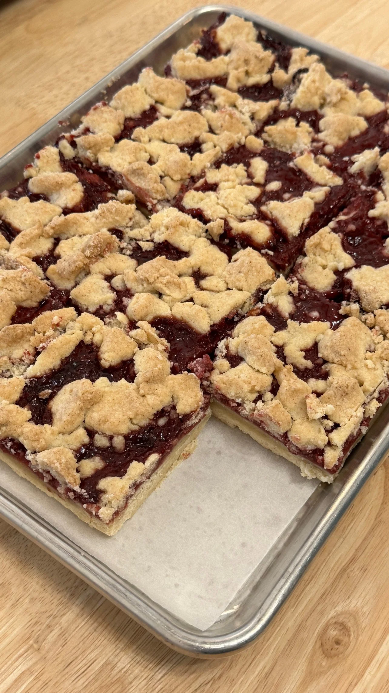 Roasted Strawberry Jam Crumble Bar