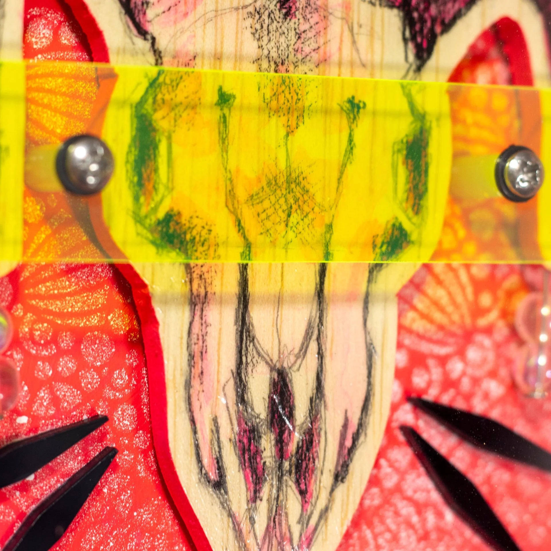 genesis-relic-2-detail1.jpg