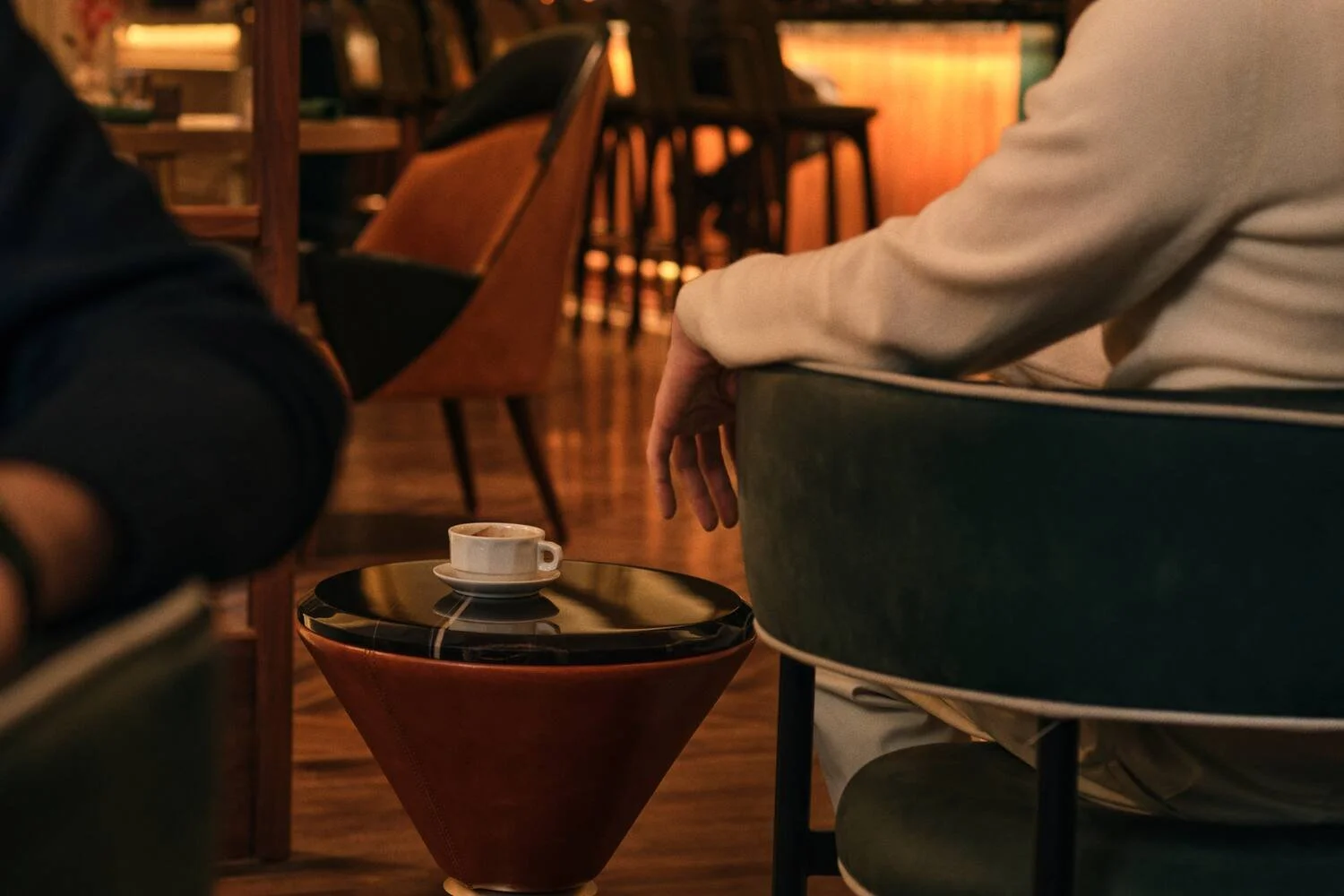 hilton-04-cafe.jpg