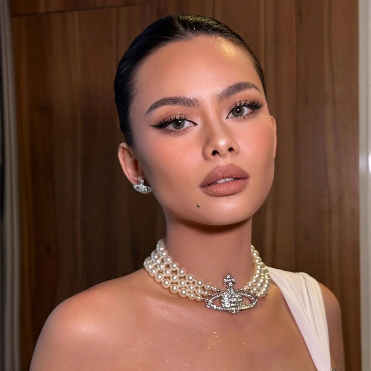 Facetune_14-08-2024-12-52-43.jpg