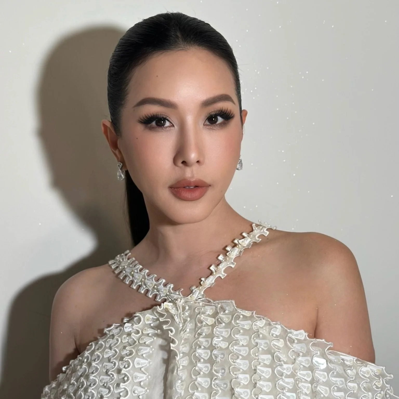 Facetune_15-08-2024-19-27-55.jpg