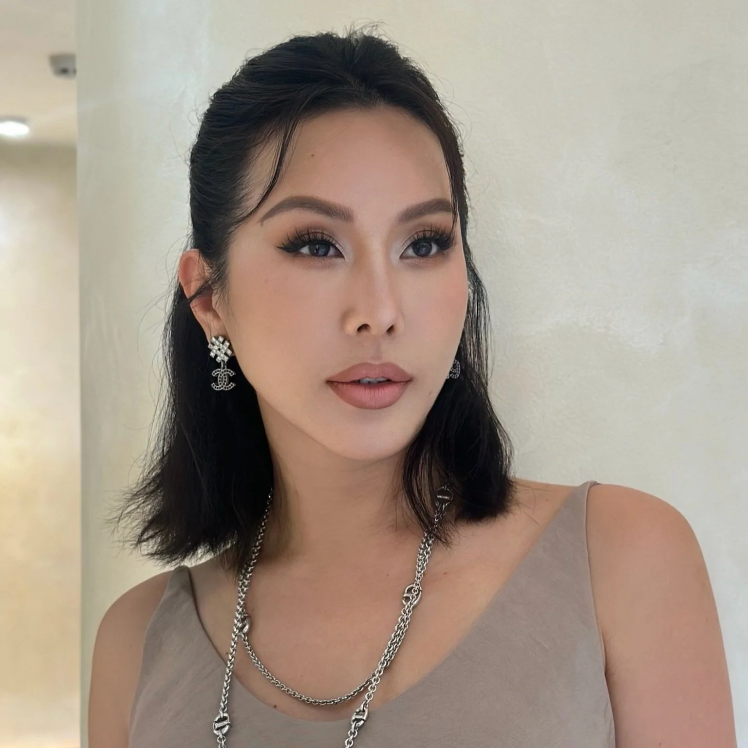 Facetune_13-07-2024-16-17-17.jpg