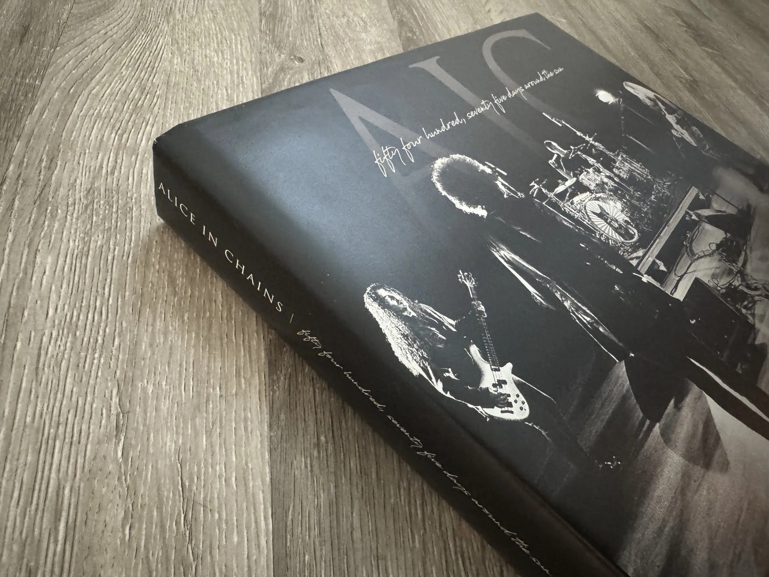 + Alice in Chains, Warner Music // Photo Book