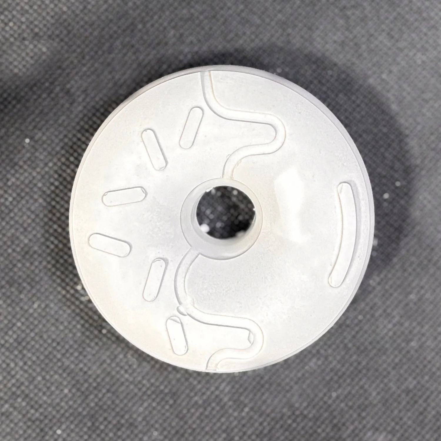 Figura de yeso de dona para pintar, estilo 6. Medidas: 7 × 7 cm.