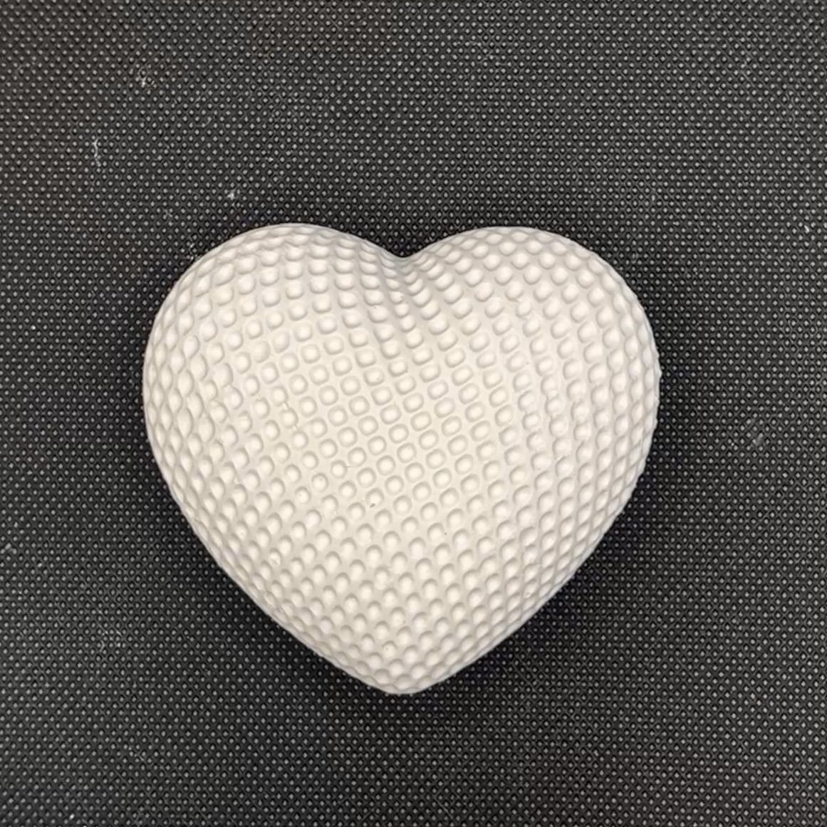 Figura  de corazón texturizado de yeso para pintar – CREAX Costa Rica