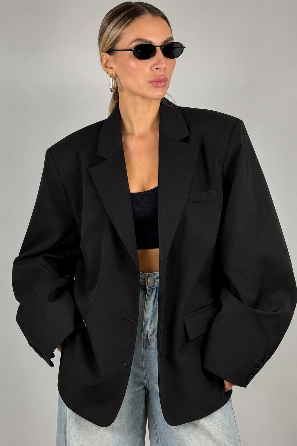 Black oversized blazer with wide sleeve women
