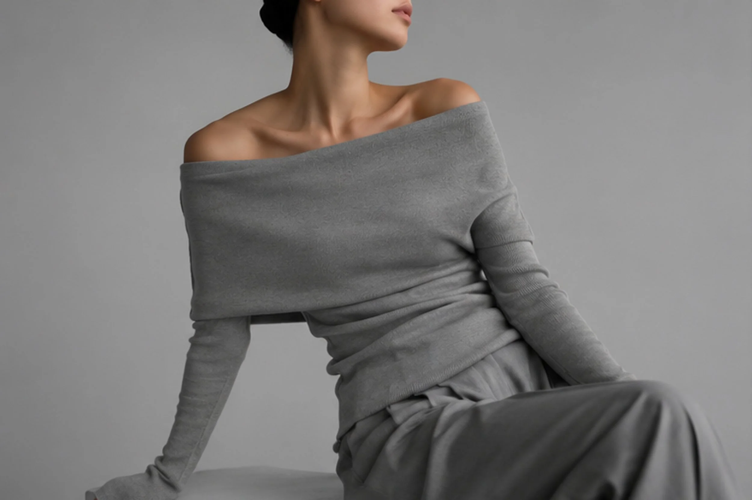 gray_offshoulder_sweater_01.jpg