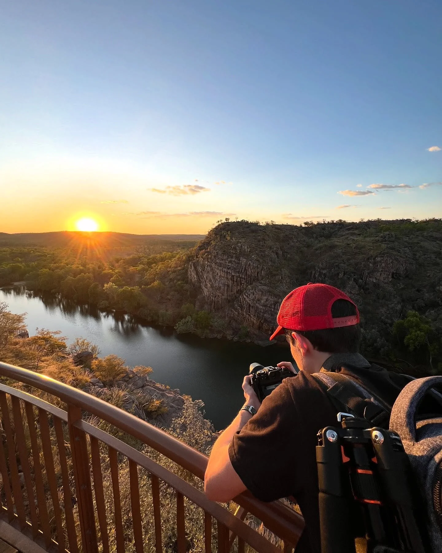 Some extra photos from the Baruwei lookout in the Nitmiluk National Park. Beautiful place to see the sunset 🌄 
&bull;
#nitmiluknationalpark #katherinegorge #visitdarwin #ntaustralia #nitmiluknt #seeaustralia #greenblooded #catalanspelmon #catalunya_