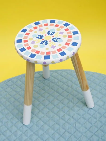 Kitiya-Palaskas-DIY-Upcycled-Mosaic-Stool-12_600x600.jpg