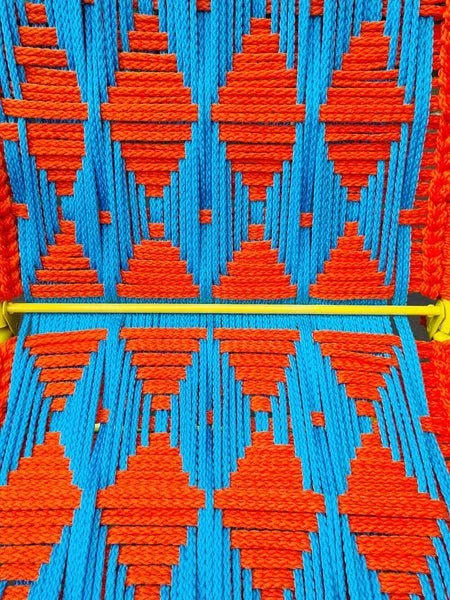 Kitiya-Palaskas-DIY-Macrame-Beach-Chair-Makeover-14_600x600.jpg