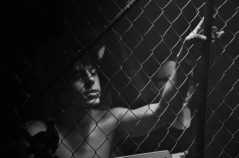 Selin+Erkilic+Photography+Blackout+5.jpg