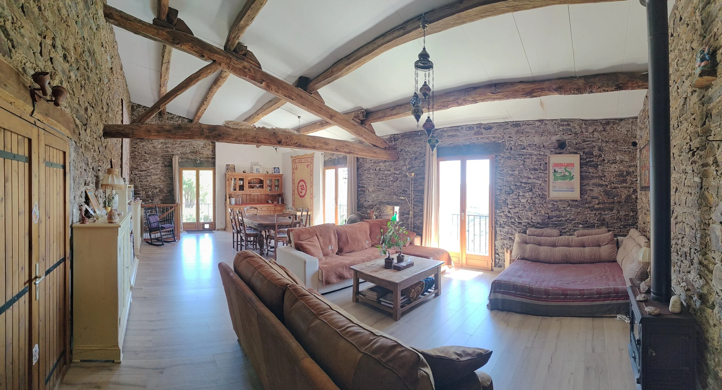 Living room2.jpg