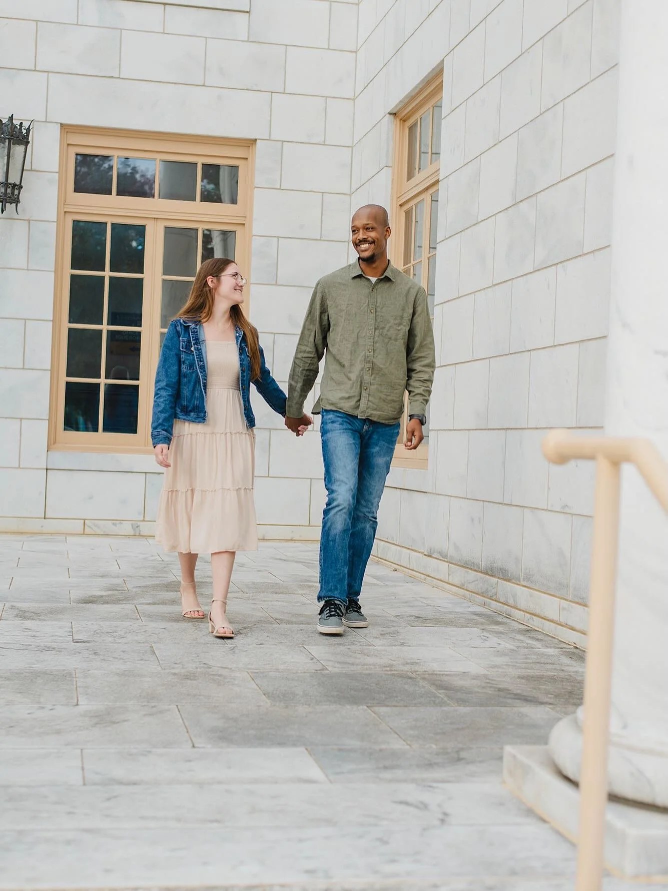 Swooning over this couple&rsquo;s fall engagement session. Can&rsquo;t wait to celebrate on their wedding day!!
