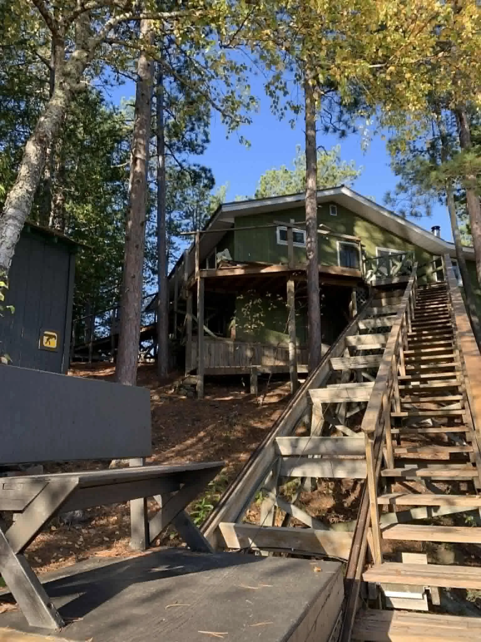 cabin8.jpg