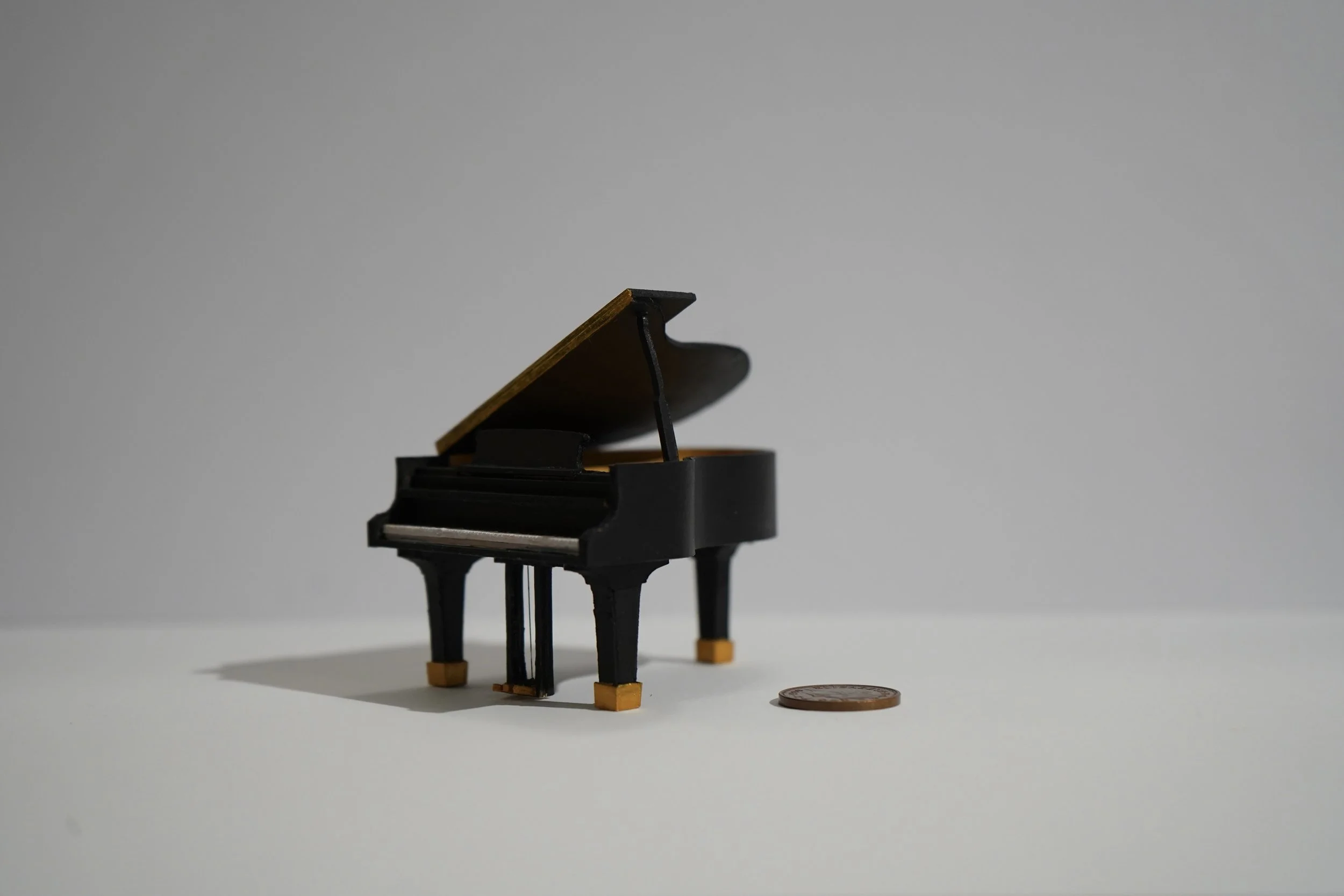 1:25 grand piano
