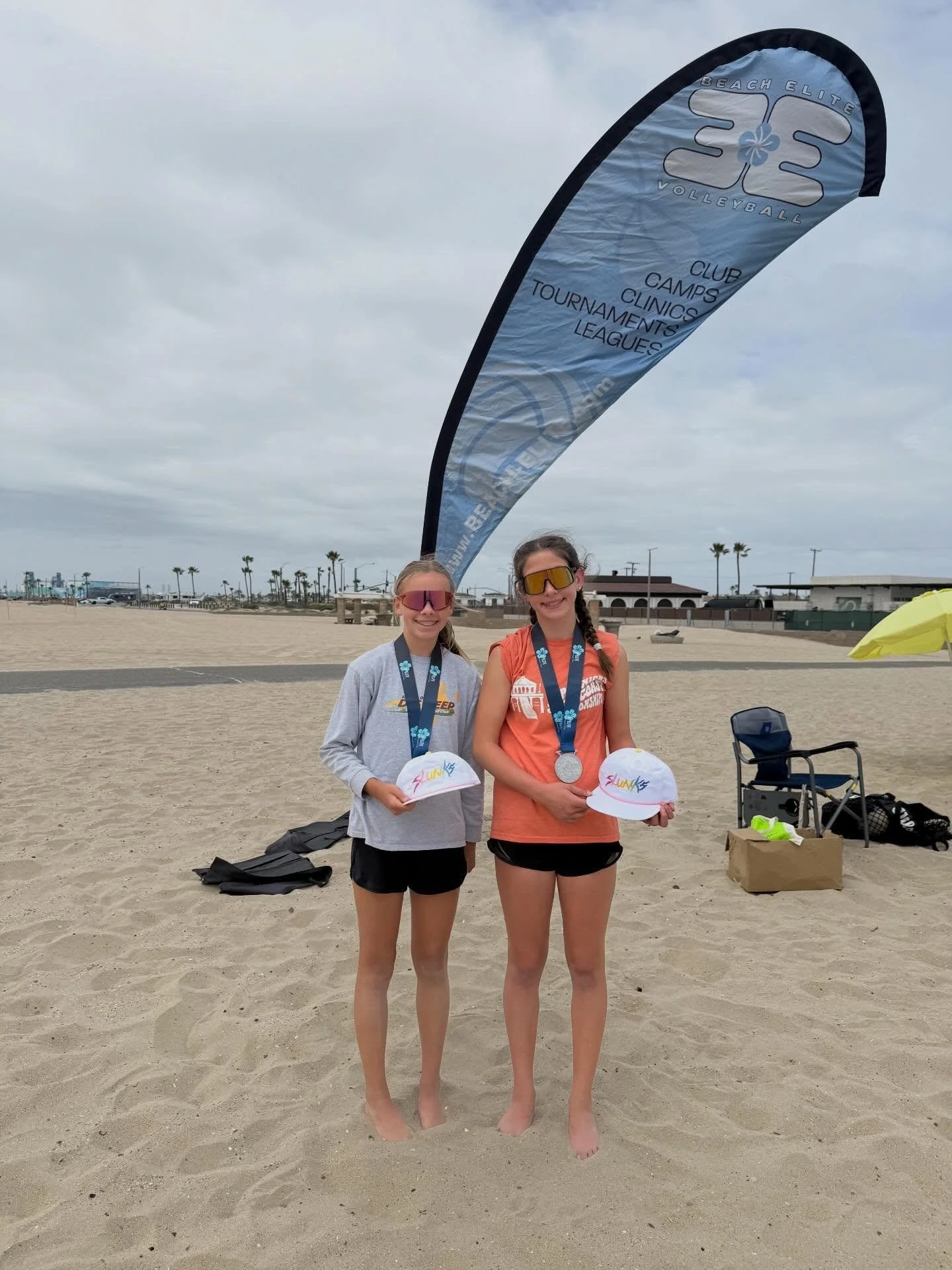 Congrats to Layla and Mel on getting 2nd place in Huntington today AND securing their bid to the AVP First Championships! 👏