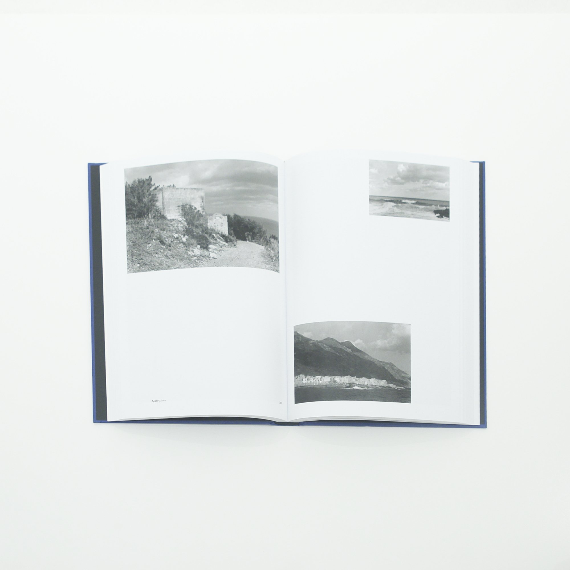 Bernar-Plossu_Lodyssee-des-petites-iles-italiennes_1.jpeg