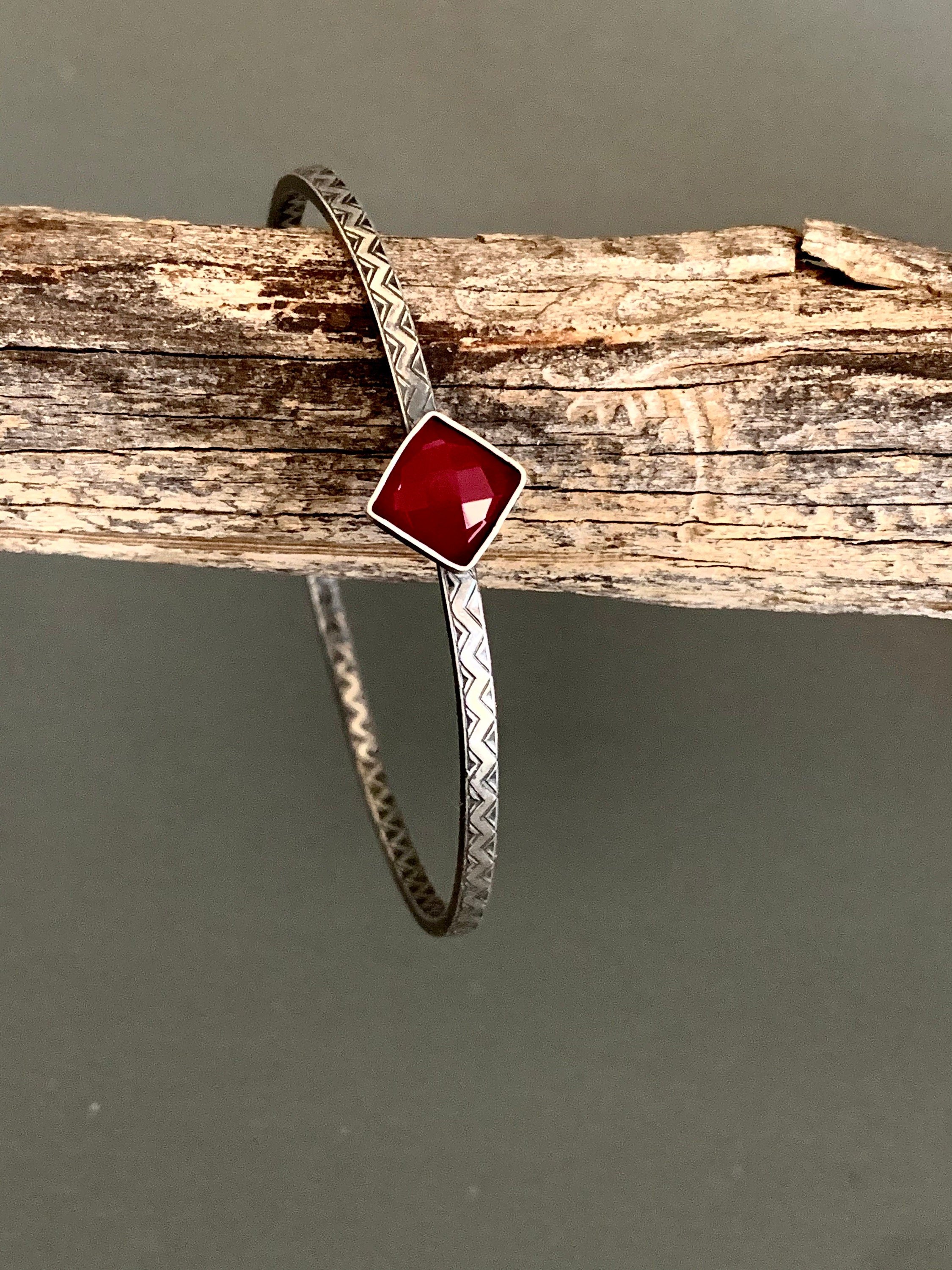 https://i.etsystatic.com/17633743/r/il/25088f/2865024357/il_fullxfull.2865024357_dg21.jpg