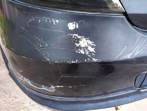 oderate Paint Scratches