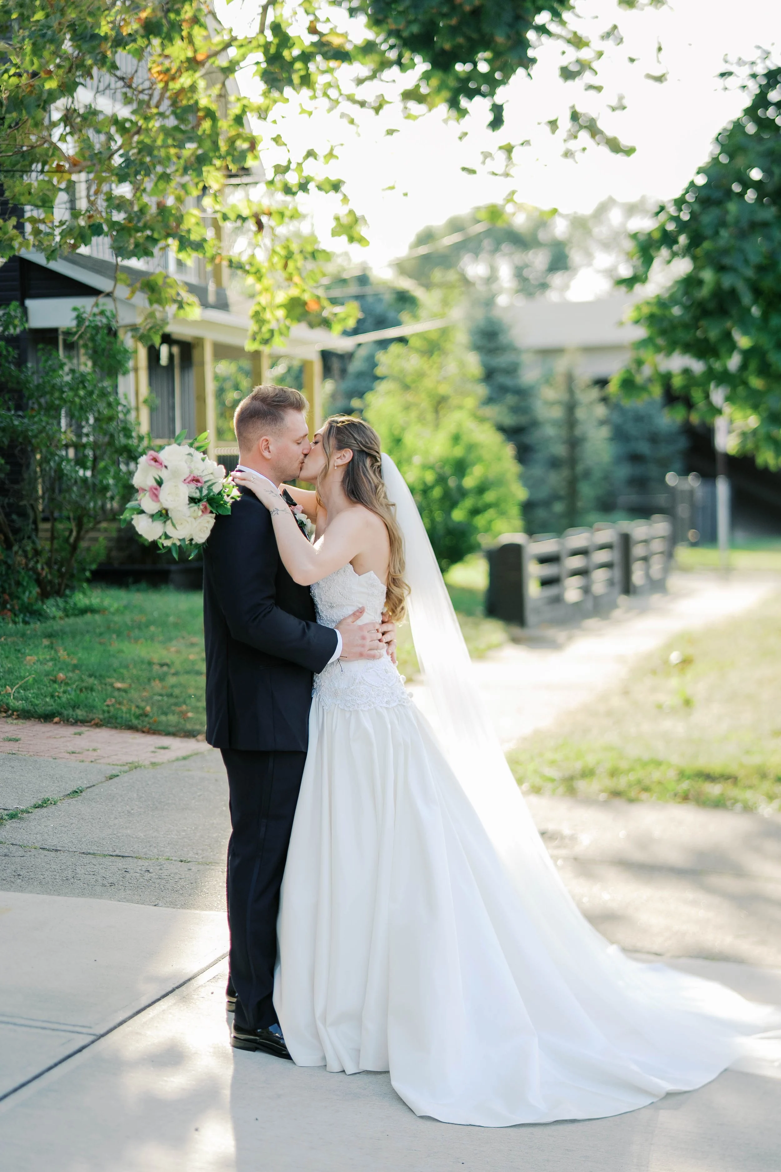 Sophie+MarkGusley-125.jpg