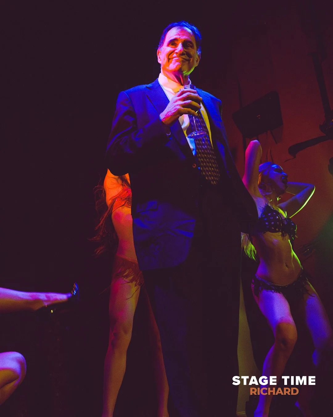 🌈 Flirtation, perspiration, liberation... Last night was just the beginning&hellip; 
Season 3 has entered the chat. 😉 

📸: @austinyourface &amp; @mundellmodernpixels 

#stagetimenyc