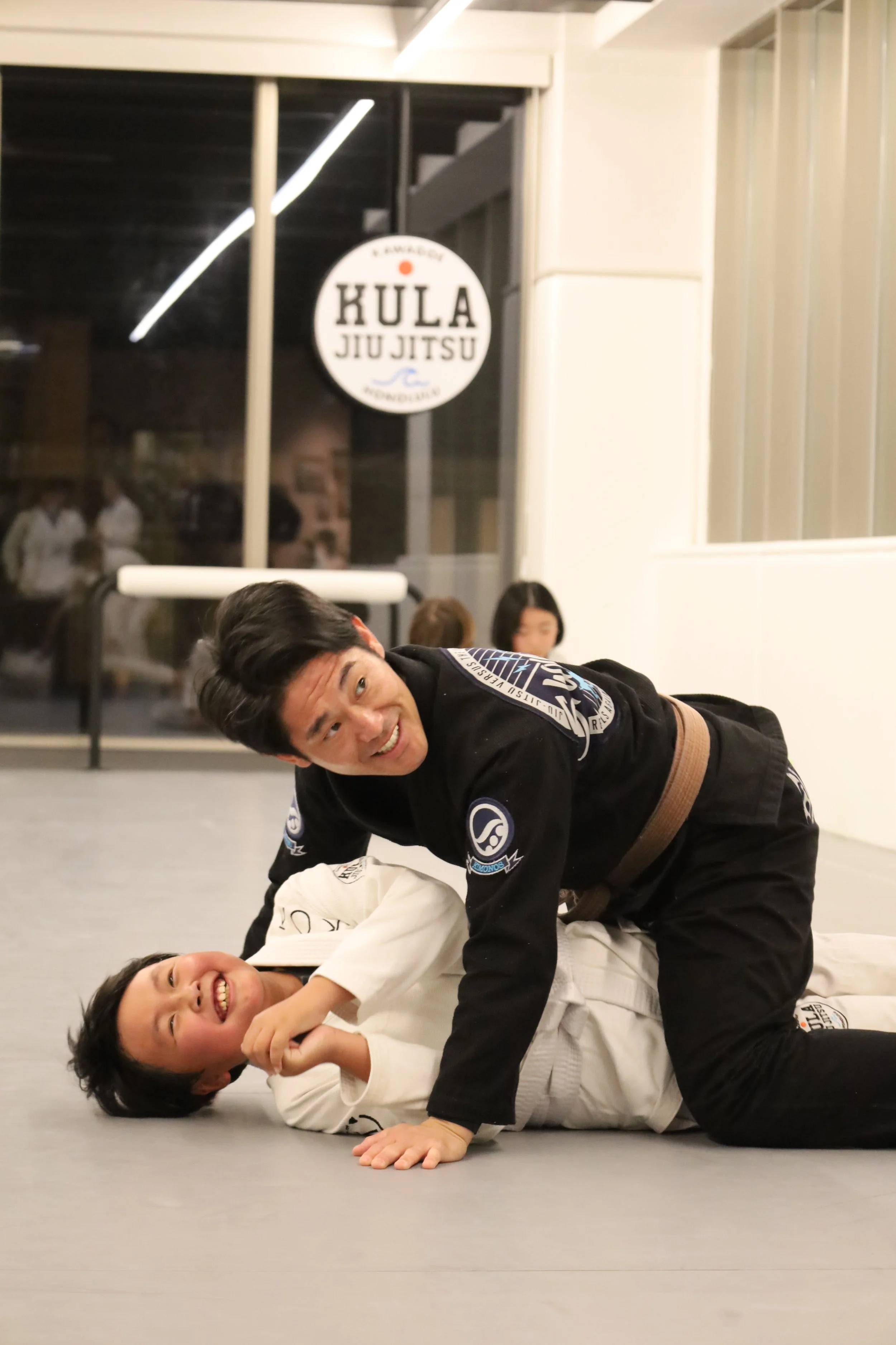 ネイティブ英語で学ぶキッズ柔術クラス