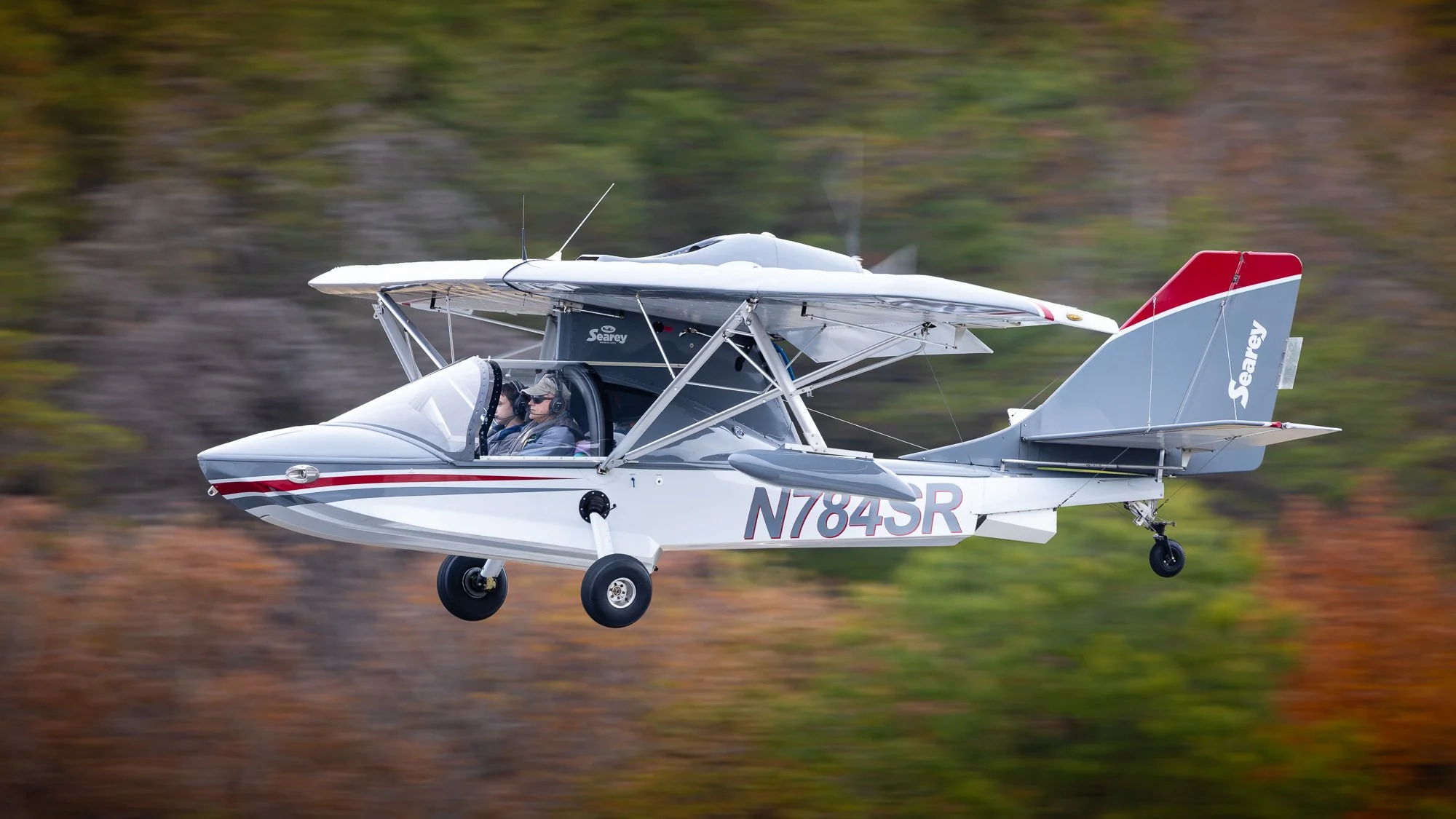 Progressive Aerodyne Inc. SeaRey LSA (N784SR) landing at St. Mary's County Regional Airport (2W6) after a beautiful fall morning out over the water. 
