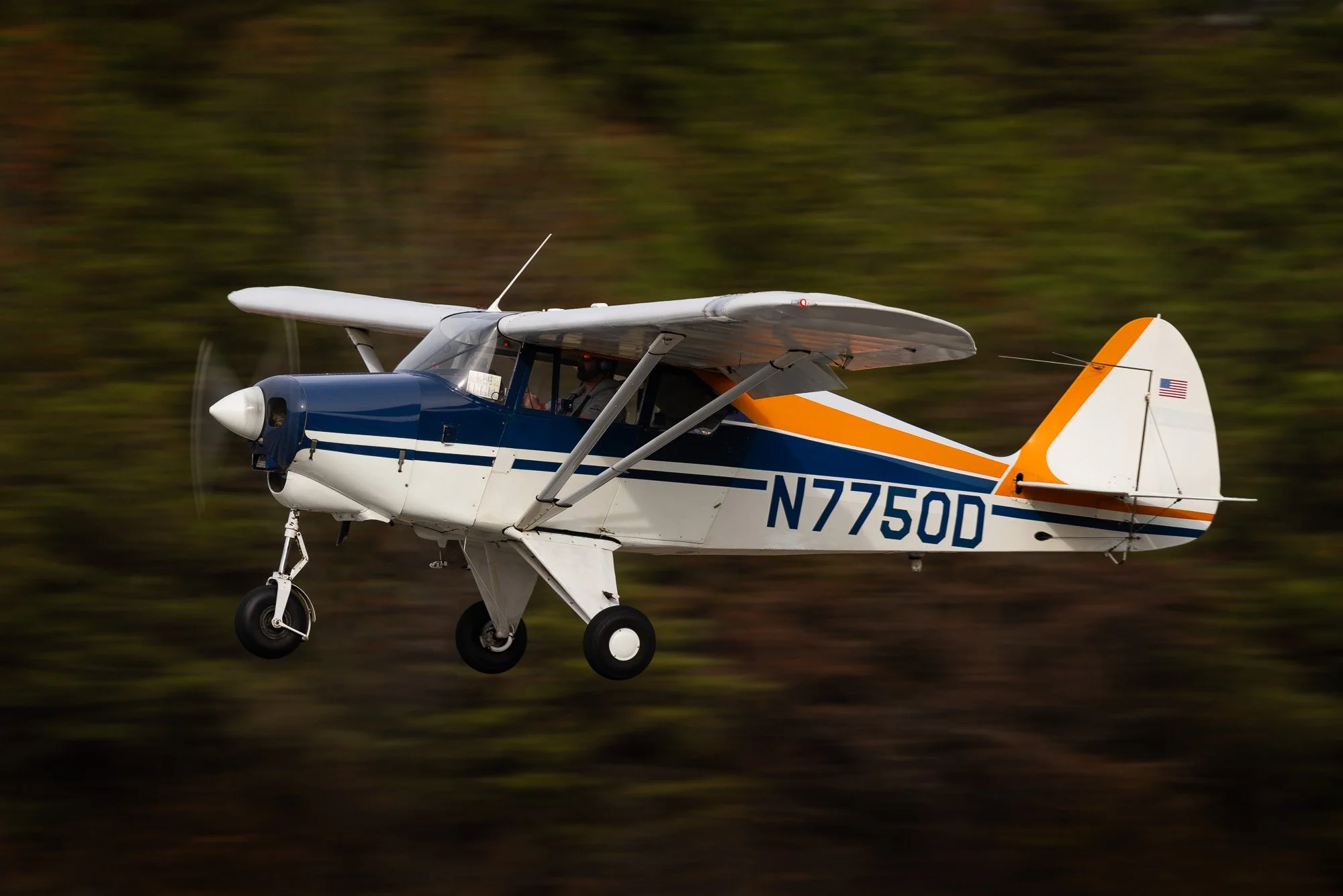 Piper PA-22-150 Tri-Pacer (N7750D) performing some touch-and-go’s at St. Mary's County Regional Airport (2W6).