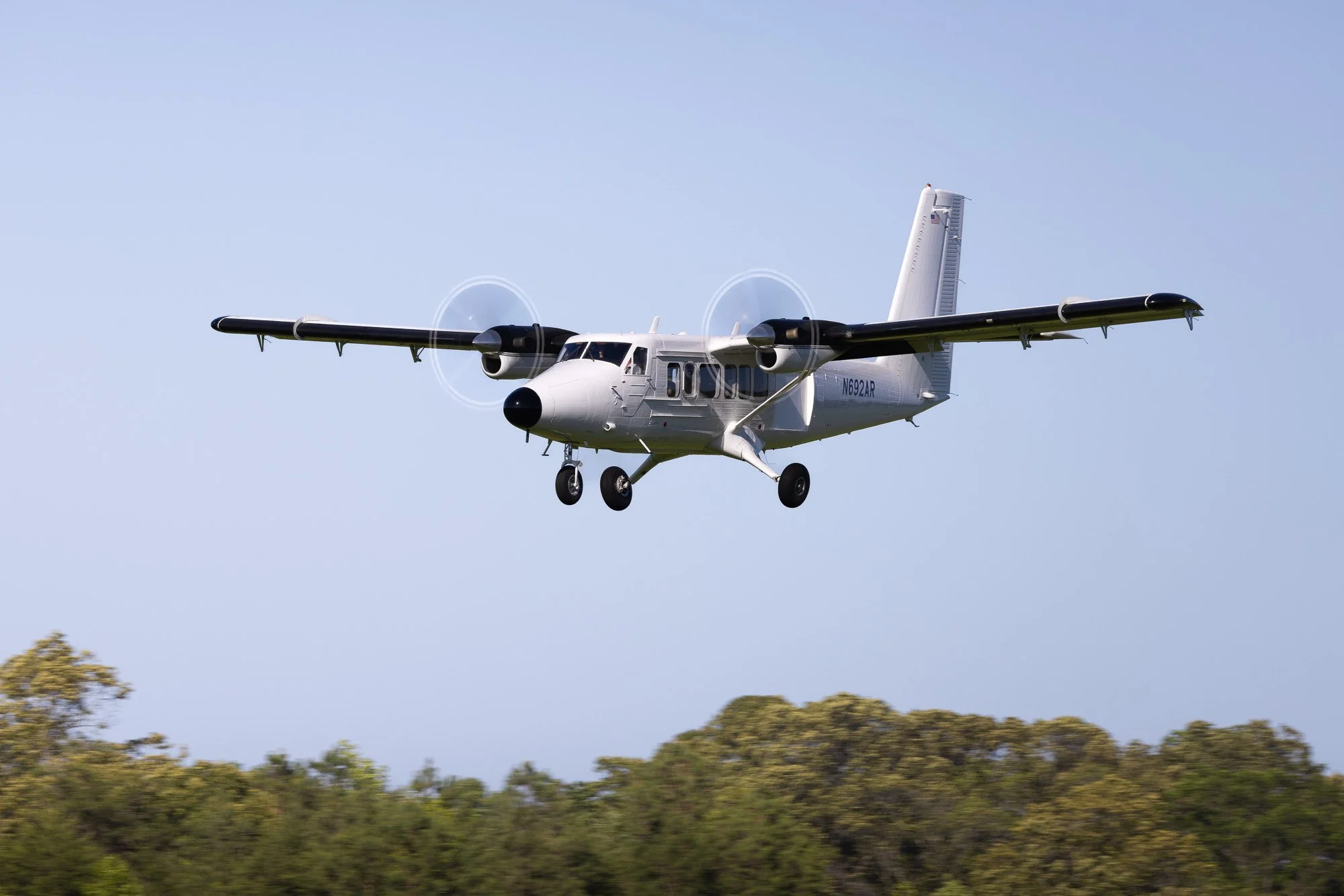 De Havilland Canada DHC-6-300 Twin Otter (N692AR) operated by RCS Services LLC landing at St. Mary's County Regional Airport (2W6) following a mission over the Atlantic Ocean.