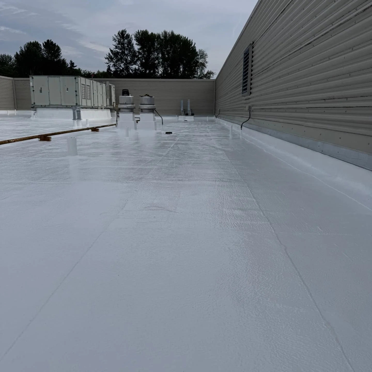 Another GE Enduris coating instalation compete. 
#waweathershield 
#bellevuewa