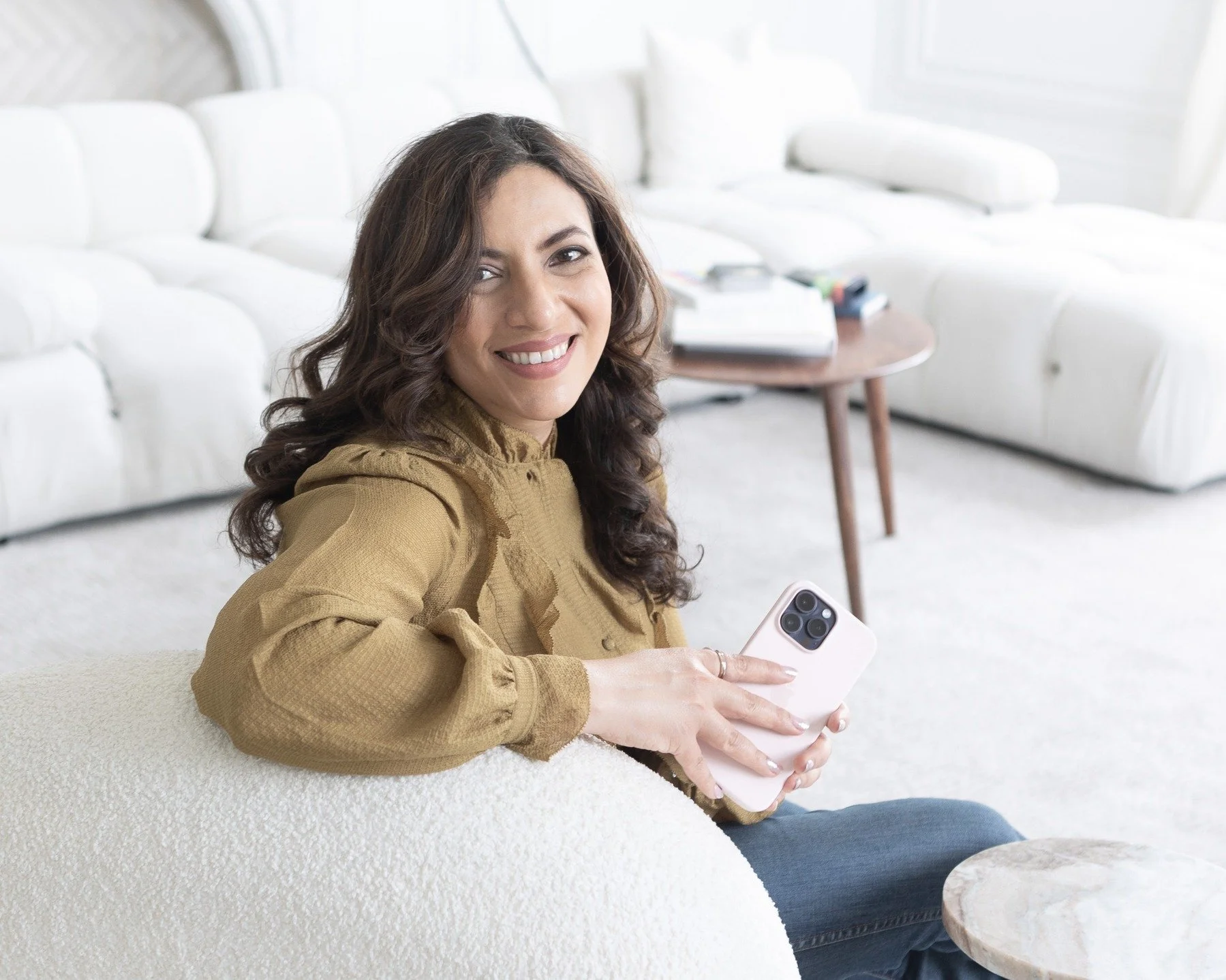 Your profound work deserves a website that reflects it ✨ So I created 'Glow' for healers like you 🥰 

Link in bio for a demo of what your website could look like 💅

#glow #gumptiousdesigns #squarespacetemplate #wellnessentrepreneur #yogateacher #yo