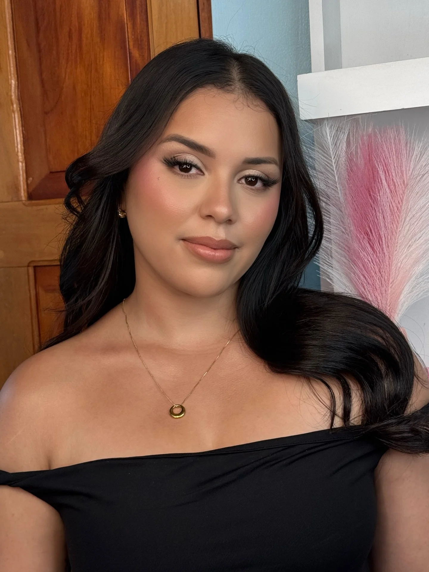 Un social de hace algunos d&iacute;as 🖤🖤🖤🖤🖤🩷🩷🩷🩷💗🖤💗💗🖤💗🩷🖤🩷🩷🖤🩷🖤

La m&aacute;s linda @lauragonzagac