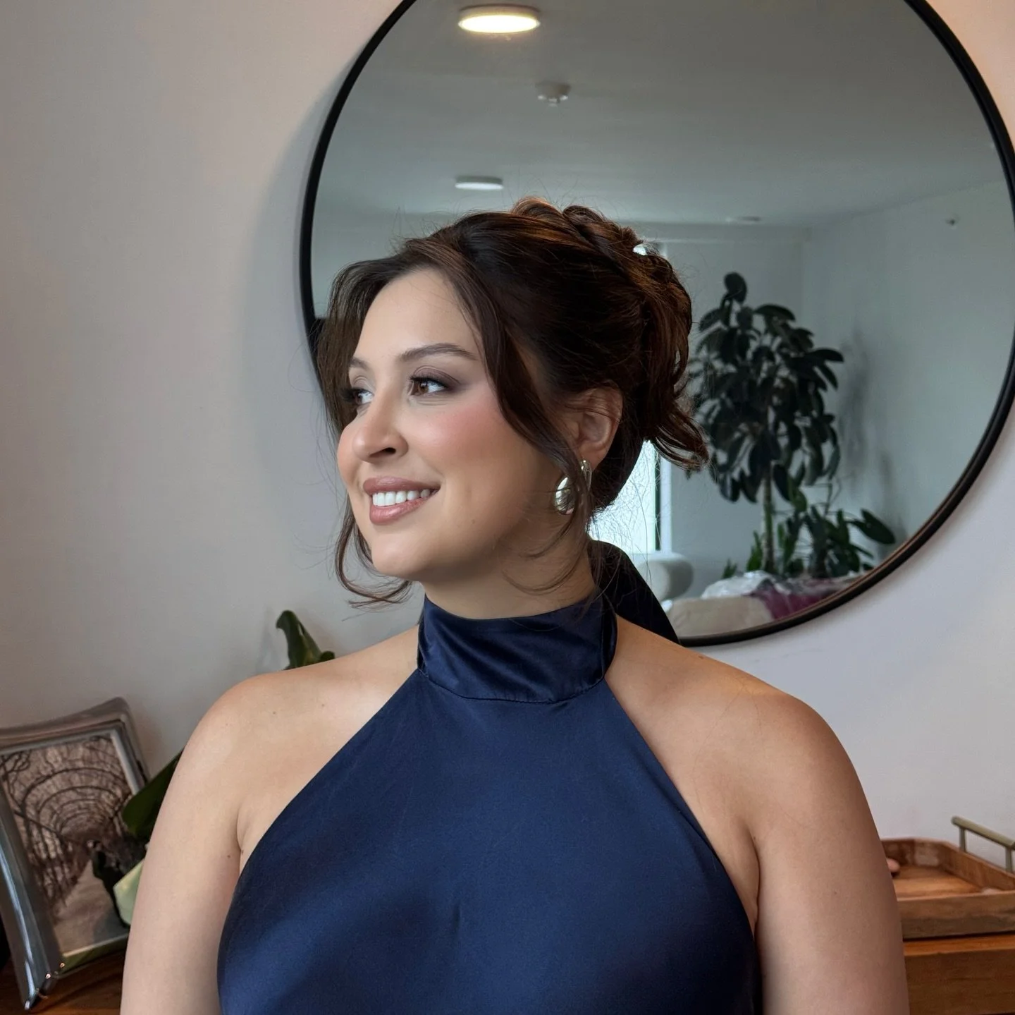 Glam hair &amp; makeup for wedding guests 
Because every event matters, and the little details truly elevate the whole look.

Mis clientas @anapatriciar @anamarialopez 🤍