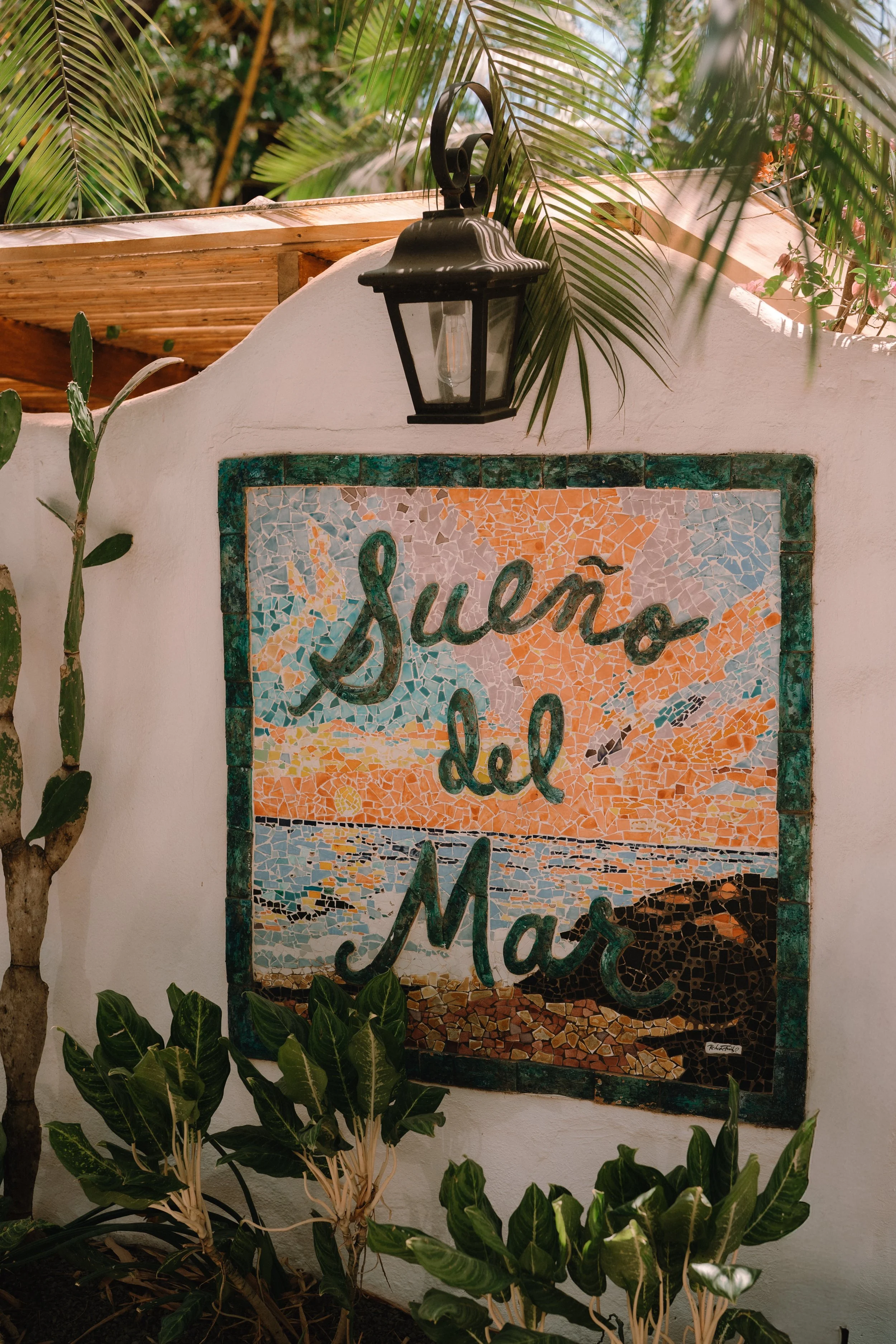 CASEY AND TANNER - TAMARINDO-1.jpg