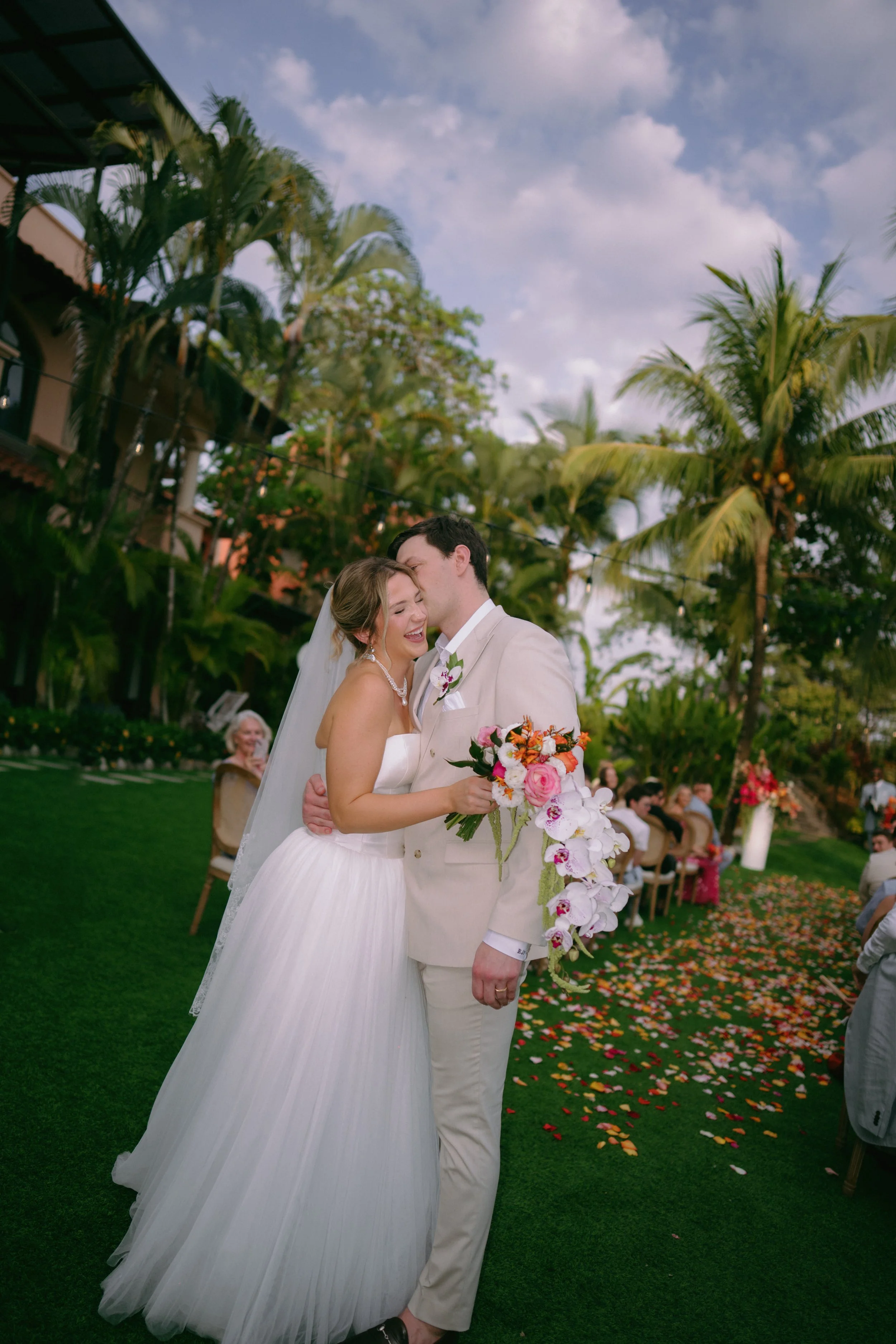 costa rica makeupartist, jaco wedding 