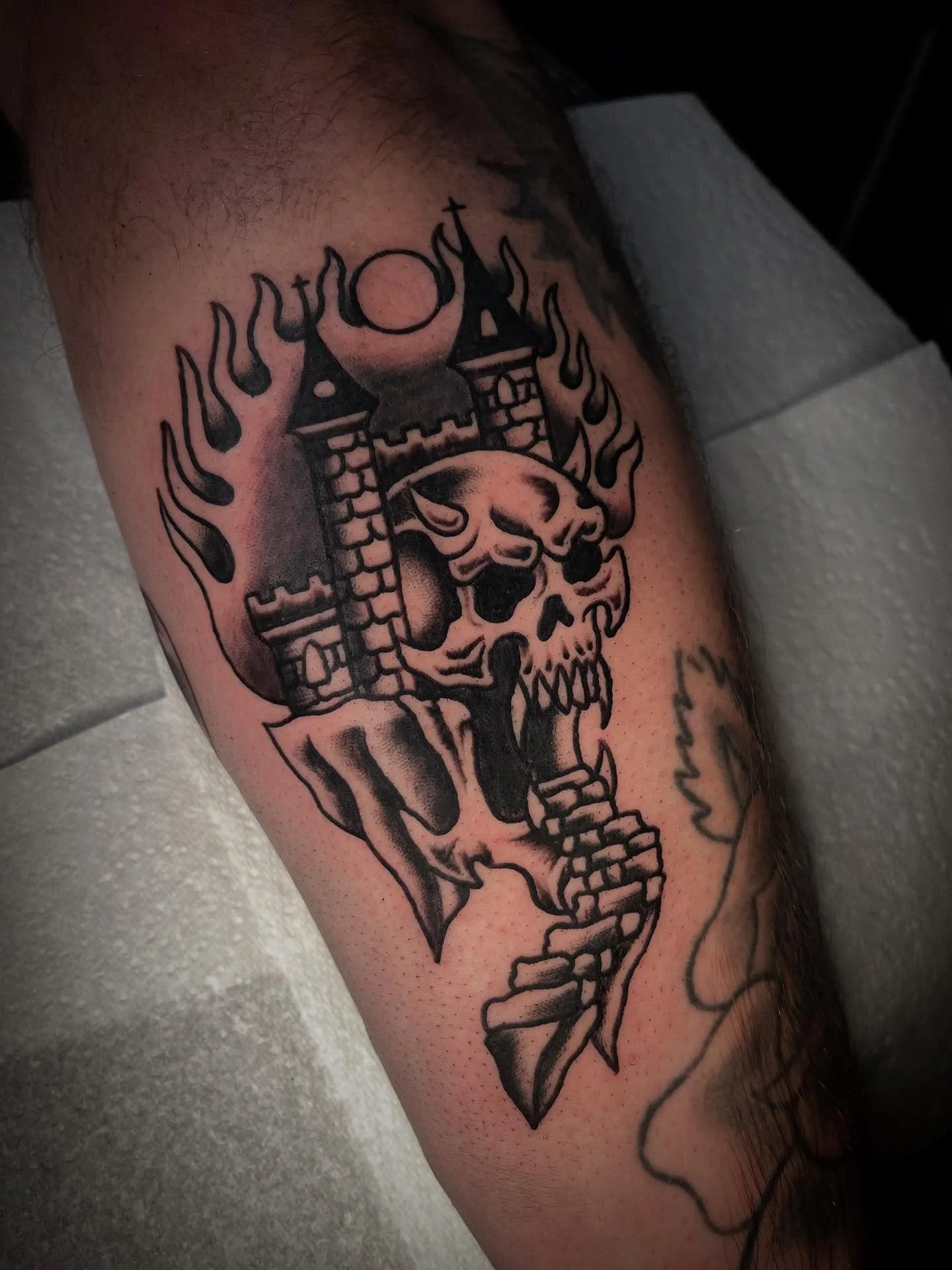 Some pieces done recently!

Your idea or mine, always keen to work! 

Dm or enquire via my website.

@vintagescarecrow

#tattoo #tradtattoo #traditionaltattoo #traditional #flash #flashtattoo #colour 
#colourtattoo #adelaideartist #southaustralia #ad